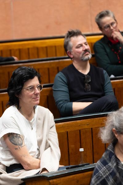 Salon Futur: &quot;From Burnout to Siesta&quot;  (Anatomiesaal Akademie, 10.11.2025) Foto: eSeL.at - Lorenz Seidler