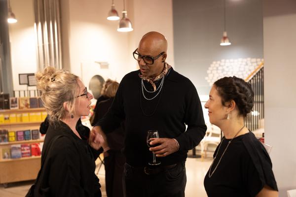Eröffnung Senon Williams "Further/Farther" (Sigmund Freud Museum - Schauraum Berggasse 19, 8.10.2026) Foto: eSeL.at - Lorenz Seidler