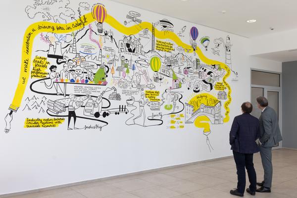 Eröffnung "Shaping Tomorrow´s World" - Wall Drawing by ThinkVisual / Chiara de Eccher (AIT Artloop, 8.4.2026) Foto: eSeL.at - Lorenz Seidler