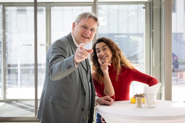 Eröffnung "Shaping Tomorrow´s World" - Wall Drawing by ThinkVisual / Chiara de Eccher (AIT Artloop, 8.4.2026) Foto: eSeL.at - Lorenz Seidler