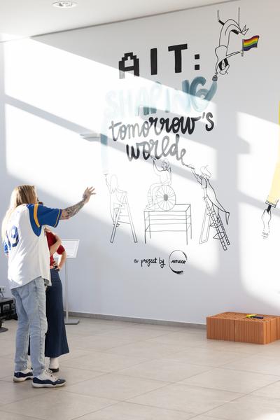 Eröffnung "Shaping Tomorrow´s World" - Wall Drawing by ThinkVisual / Chiara de Eccher (AIT Artloop, 8.4.2026) Foto: eSeL.at - Lorenz Seidler