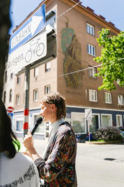 Shhh… Zuhören mit Wasser (Yppenplatz, 02.05.2026) Foto: eSeL.at - Robert Puteanu