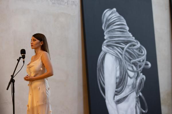 Soli Kiani "Hope moves History towards Freedom" (Dominikanerkirche Krems, 26.6.2026) Foto: eSeL.at - Lorenz Seidler