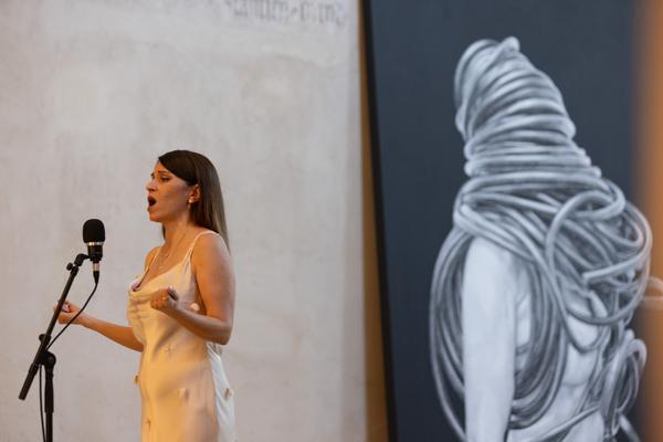 Soli Kiani "Hope moves History towards Freedom" (Dominikanerkirche Krems, 26.6.2026) Foto: eSeL.at - Lorenz Seidler
