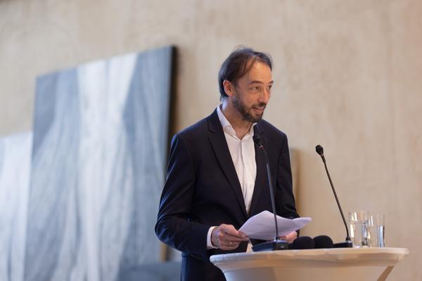 Soli Kiani "Hope moves History towards Freedom" (Dominikanerkirche Krems, 26.6.2026) Foto: eSeL.at - Lorenz Seidler