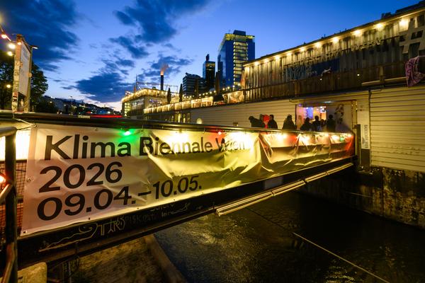 Klima Biennale: Solutions &amp; Strategies (Badeschiff, 29.04. - 03.05.2026) Foto: eSeL.at - Joanna Pianka