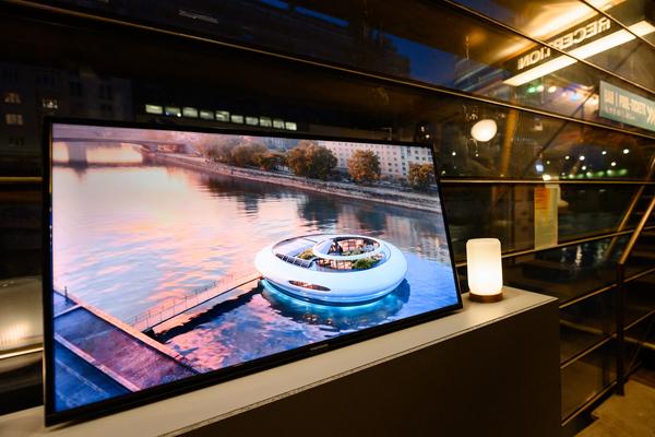 Klima Biennale: Solutions &amp; Strategies (Badeschiff, 29.04. - 03.05.2026) Foto: eSeL.at - Joanna Pianka