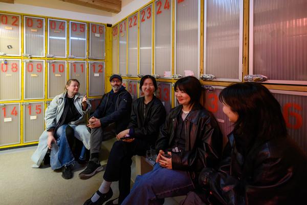 Klima Biennale: Solutions &amp; Strategies (Badeschiff, 29.04. - 03.05.2026) Foto: eSeL.at - Joanna Pianka