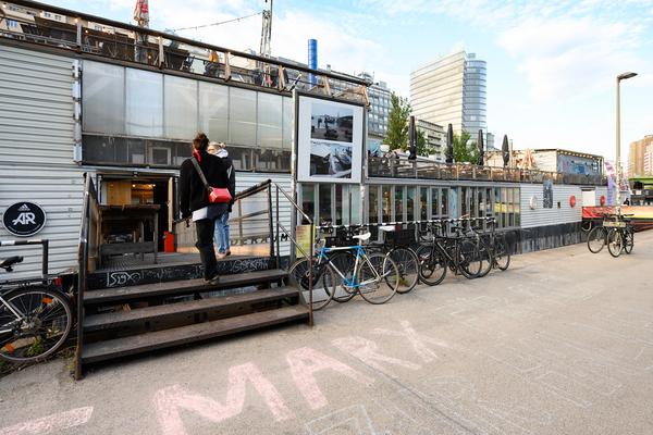 Klima Biennale: Solutions &amp; Strategies (Badeschiff, 29.04. - 03.05.2026) Foto: eSeL.at - Joanna Pianka