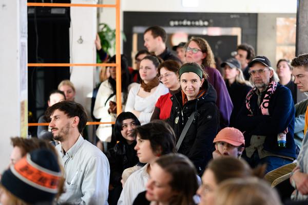 Klima Biennale: Solutions &amp; Strategies (Badeschiff, 29.04. - 03.05.2026) Foto: eSeL.at - Joanna Pianka