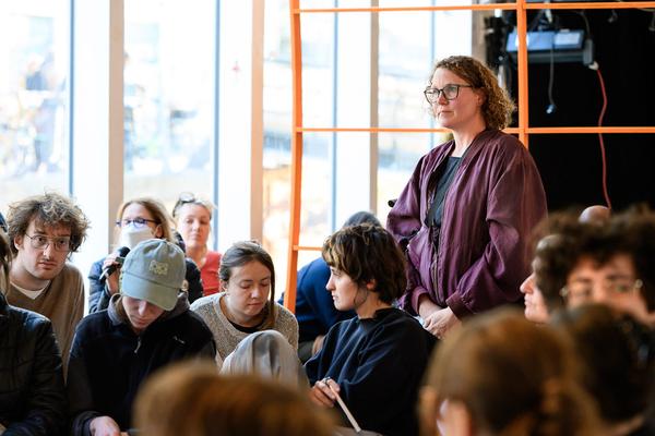 Klima Biennale: Solutions &amp; Strategies (Badeschiff, 29.04. - 03.05.2026) Foto: eSeL.at - Joanna Pianka