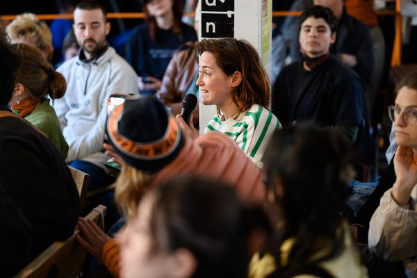 Klima Biennale: Solutions &amp; Strategies (Badeschiff, 29.04. - 03.05.2026) Foto: eSeL.at - Joanna Pianka