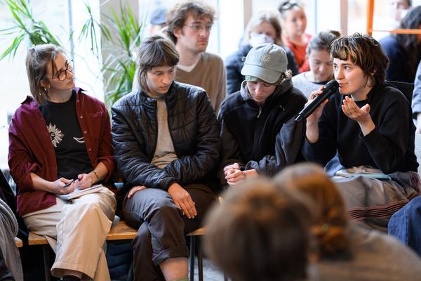 Klima Biennale: Solutions &amp; Strategies (Badeschiff, 29.04. - 03.05.2026) Foto: eSeL.at - Joanna Pianka