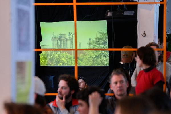 Klima Biennale: Solutions &amp; Strategies (Badeschiff, 29.04. - 03.05.2026) Foto: eSeL.at - Joanna Pianka