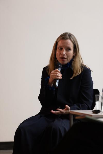 VIENNA ART WEEK: Sophie von Hellermann im Gespräch mit Michelle Cotton (Kunsthalle Wien, 11.11.2025) Foto: eSeL.at - Lorenz Seidler
