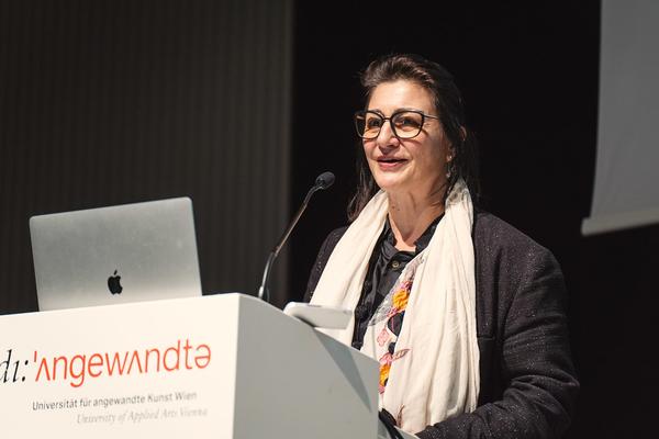 Sponsion und Promotion Wintersemester 2025/26 (Universität für angewandte Kunst Wien, 30.01.2026) Foto: eSeL.at - Robert Puteanu