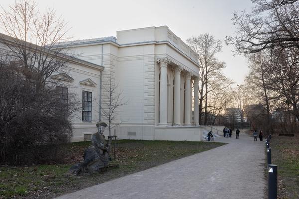 "still (a little life)" - Neven Allgeier, Judith Eisler, Pakui Hardware (The Hall. PART International Art Residency Austria, 7.3.2026) Foto: eSeL.at - Lorenz Seidler