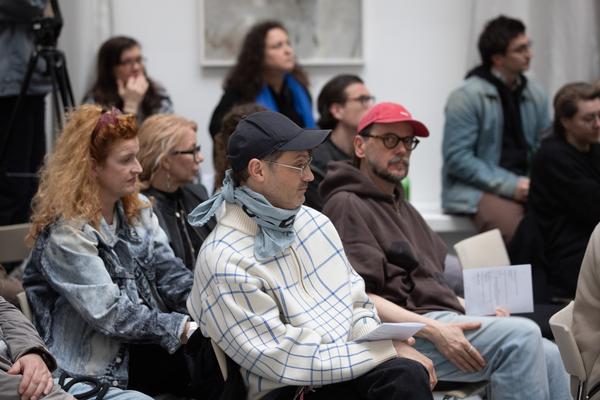 "still (a little life)" - Neven Allgeier, Judith Eisler, Pakui Hardware (The Hall. PART International Art Residency Austria, 7.3.2026) Foto: eSeL.at - Lorenz Seidler