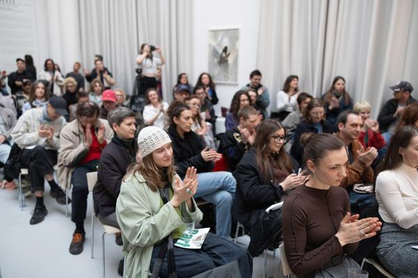 "still (a little life)" - Neven Allgeier, Judith Eisler, Pakui Hardware (The Hall. PART International Art Residency Austria, 7.3.2026) Foto: eSeL.at - Lorenz Seidler