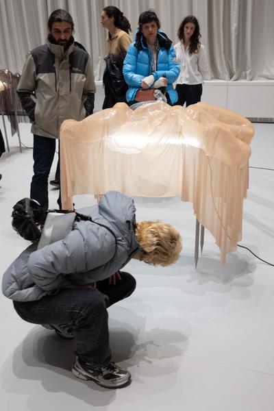 "still (a little life)" - Neven Allgeier, Judith Eisler, Pakui Hardware (The Hall. PART International Art Residency Austria, 7.3.2026) Foto: eSeL.at - Lorenz Seidler