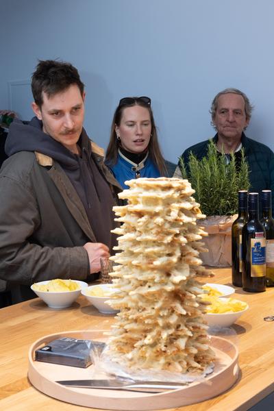 "still (a little life)" - Neven Allgeier, Judith Eisler, Pakui Hardware (The Hall. PART International Art Residency Austria, 7.3.2026) Foto: eSeL.at - Lorenz Seidler