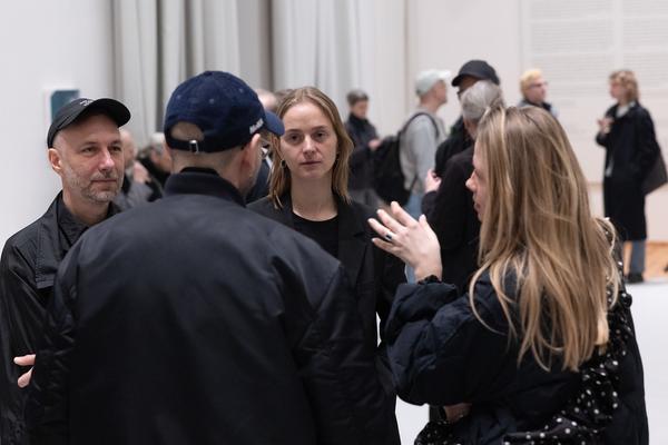 "still (a little life)" - Neven Allgeier, Judith Eisler, Pakui Hardware (The Hall. PART International Art Residency Austria, 7.3.2026) Foto: eSeL.at - Lorenz Seidler