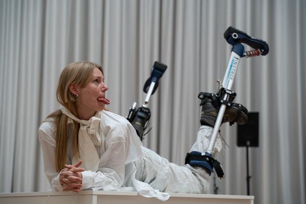 Stina Fors - Failing with Dignity (PART International Art Residency Austria, 26.06.2026) Foto: eSeL.at - Sarah Tasha