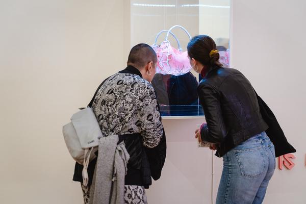 SUCK MY CODE! (Akademie der bildenden Künste / Exhibit Galerie, 05.11.2025 - 08.02.2026) Foto: eSeL.at - Robert Puteanu