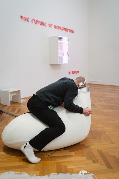 SUCK MY CODE! (Akademie der bildenden Künste / Exhibit Galerie, 05.11.2025 - 08.02.2026) Foto: eSeL.at - Robert Puteanu