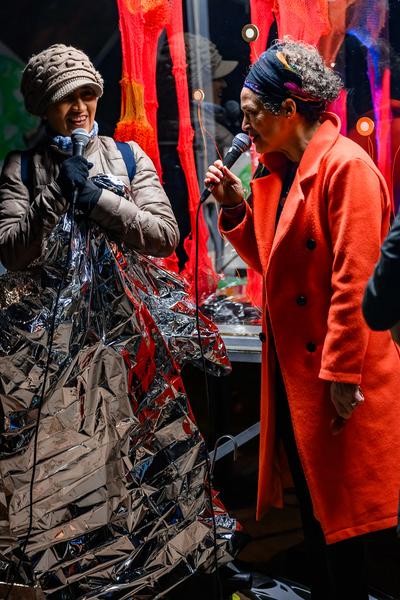 Juliana Herrero &quot;Tautropfen / Gotas de Rocío&quot; (Glaspavillon Bezirksmuseum Brigittenau, 12.11.2025) Foto: eSeL.at - Joanna Pianka