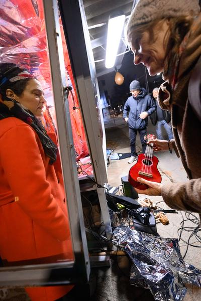 Juliana Herrero &quot;Tautropfen / Gotas de Rocío&quot; (Glaspavillon Bezirksmuseum Brigittenau, 12.11.2025) Foto: eSeL.at - Joanna Pianka
