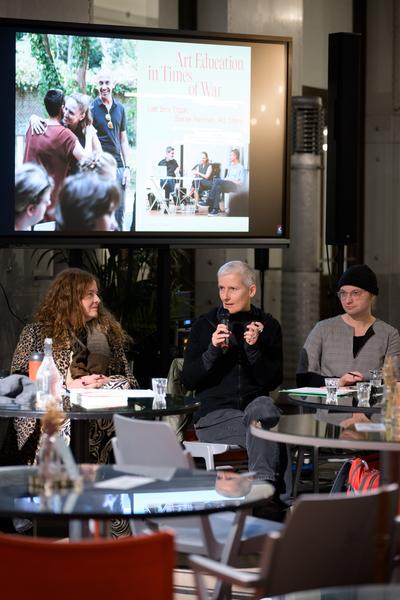 The Arts of Resistance – Buchpräsentation (AIL – Angewandte Interdisciplinary Lab, 27.11.2025) Foto: eSeL.at - Joanna Pianka