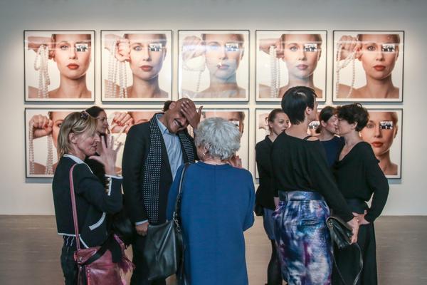 21er Haus: Meeting Points 7 - Zehntausend Täuschungen &amp; hunderttausend Tricks (10.5. - 31.8.2014, Eröffnung, Wiener Festwochen)
 Foto: <a href="http://eSeL.at" rel="noreferrer nofollow">eSeL.at</a> Foto: (c) eSeL.at