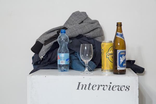 das weisse haus: 8 Rooms - 4 AiRs. Presentation of the Artists in Residence (1.7.-19.7.2014) <a href="http://esel.cc/dwh_4AiR" rel="noreferrer nofollow">esel.cc/dwh_4AiR</a> | Foto: <a href="http://eSeL.at" rel="noreferrer nofollow">eSeL.at</a> Foto: eSeL.at