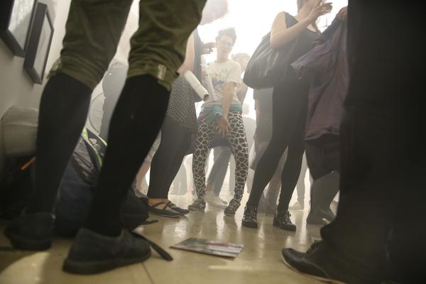 Kunstraum Niederösterreich: Hans im Glück (19.9.2014, Eröffnung) <a href="http://esel.cc/Kunstraum_HiG" rel="noreferrer nofollow">esel.cc/Kunstraum_HiG</a> | Foto: <a href="http://eSeL.at" rel="noreferrer nofollow">eSeL.at</a> Foto: (c) eSeL.at