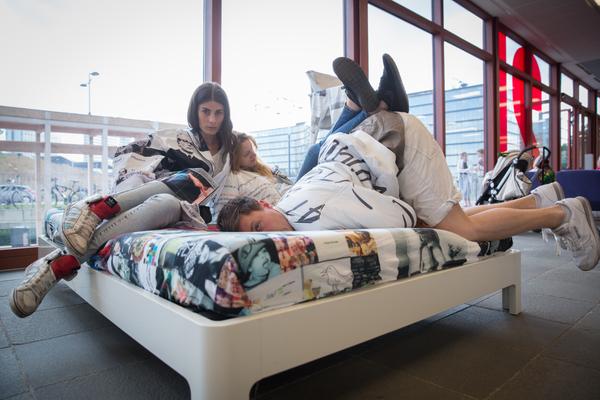 Traumawien präsentiert "Postdigital Products" - 21er Haus: Sommerfest (21.6.2016) <a href="http://esel.cc/21erHaus_Sommerfest2016" rel="noreferrer nofollow">esel.cc/21erHaus_Sommerfest2016</a> | Foto: <a href="http://eSeL.at" rel="noreferrer nofollow">eSeL.at</a> Foto: eSeL.at