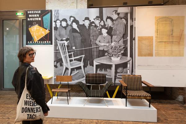 Az W Architekturzentrum Wien: Kalter Krieg und Architektur. Beiträge zur Demokratisierung Österreichs nach 1945 (17.10. - 24.2.2019) <a href="https://www.azw.at/de/termin/kalter-krieg-und-architektur" rel="noreferrer nofollow">www.azw.at/de/termin/kalter-krieg-und-architektur</a> | Foto: eSeL Foto: eSeL.at - Lorenz Seidler