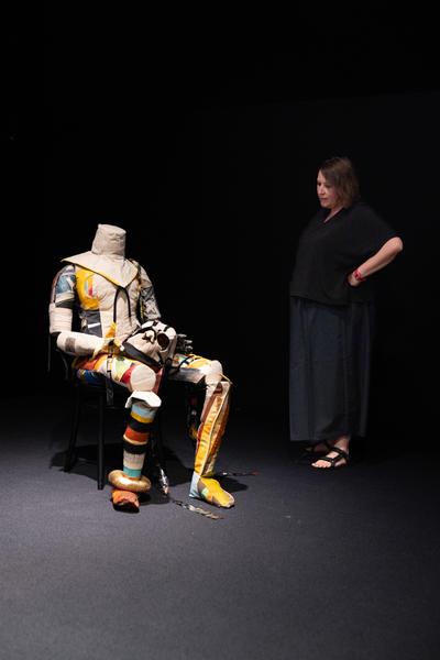 &quot;the set, the double, the stand-in, the prop&quot; - Jann Haworth im Gespräch mit Jo Applin (Österr. Ludwig-Stiftung @ mumok, 4.9.2025) Foto: eSeL.at - Lorenz Seidler