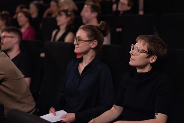 &quot;the set, the double, the stand-in, the prop&quot; - Jann Haworth im Gespräch mit Jo Applin (Österr. Ludwig-Stiftung @ mumok, 4.9.2025) Foto: eSeL.at - Lorenz Seidler