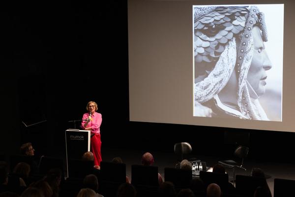 "the set, the double, the stand-in, the prop" - Jann Haworth im Gespräch mit Jo Applin (Österr. Ludwig-Stiftung @ mumok, 4.9.2025) Foto: eSeL.at - Lorenz Seidler
