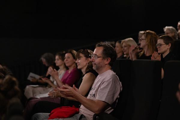 "the set, the double, the stand-in, the prop" - Jann Haworth im Gespräch mit Jo Applin (Österr. Ludwig-Stiftung @ mumok, 4.9.2025) Foto: eSeL.at - Lorenz Seidler
