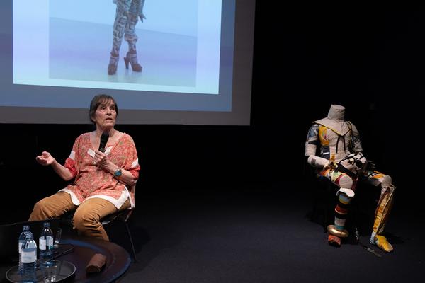 "the set, the double, the stand-in, the prop" - Jann Haworth im Gespräch mit Jo Applin (Österr. Ludwig-Stiftung @ mumok, 4.9.2025) Foto: eSeL.at - Lorenz Seidler
