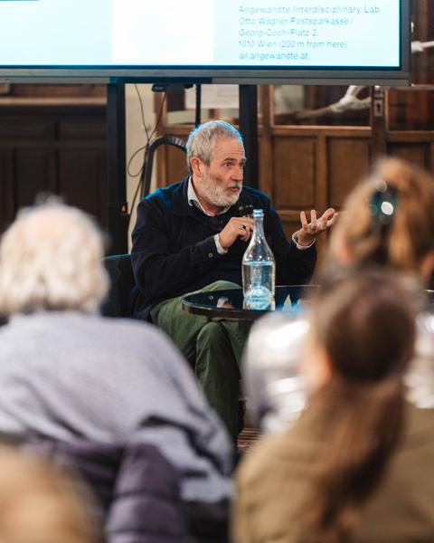 Talking through Weibel – Führung, Keynote &amp; Discussion (Angewandte Interdisciplinary Lab, 14.11.2025) Foto: eSeL.at - Robert Puteanu