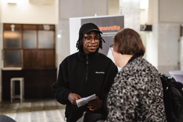 Talking through Weibel – Führung, Keynote &amp; Discussion (Angewandte Interdisciplinary Lab, 14.11.2025) Foto: eSeL.at - Robert Puteanu