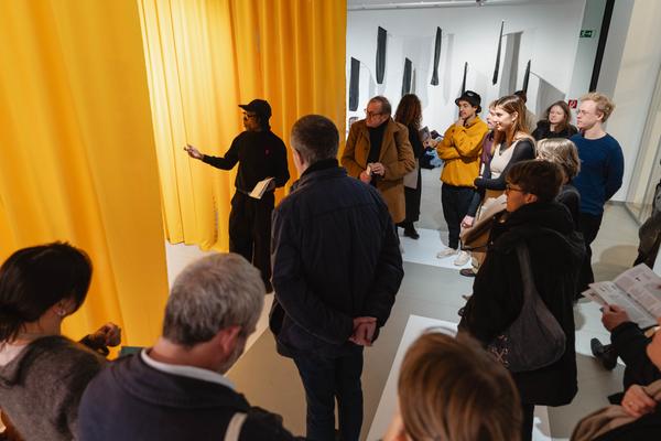 Talking through Weibel – Führung, Keynote &amp; Discussion (Angewandte Interdisciplinary Lab, 14.11.2025) Foto: eSeL.at - Robert Puteanu