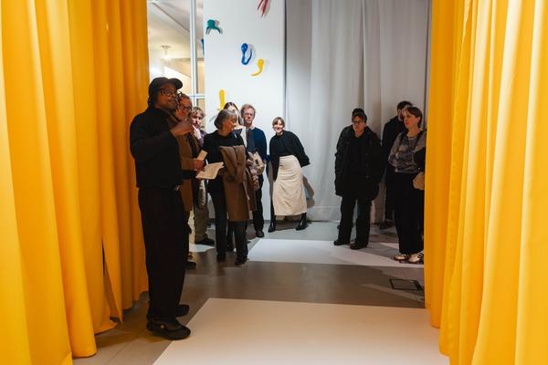 Talking through Weibel – Führung, Keynote &amp; Discussion (Angewandte Interdisciplinary Lab, 14.11.2025) Foto: eSeL.at - Robert Puteanu