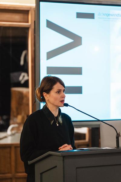 Talking through Weibel – Führung, Keynote &amp; Discussion (Angewandte Interdisciplinary Lab, 14.11.2025) Foto: eSeL.at - Robert Puteanu