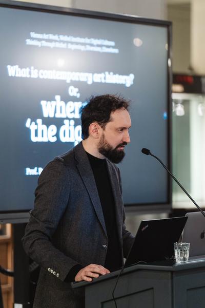 Talking through Weibel – Führung, Keynote &amp; Discussion (Angewandte Interdisciplinary Lab, 14.11.2025) Foto: eSeL.at - Robert Puteanu