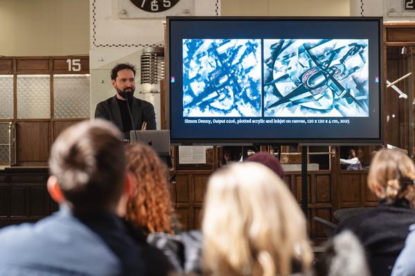 Talking through Weibel – Führung, Keynote &amp; Discussion (Angewandte Interdisciplinary Lab, 14.11.2025) Foto: eSeL.at - Robert Puteanu