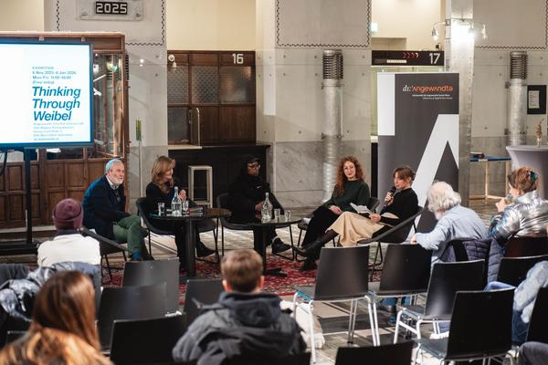 Talking through Weibel – Führung, Keynote &amp; Discussion (Angewandte Interdisciplinary Lab, 14.11.2025) Foto: eSeL.at - Robert Puteanu
